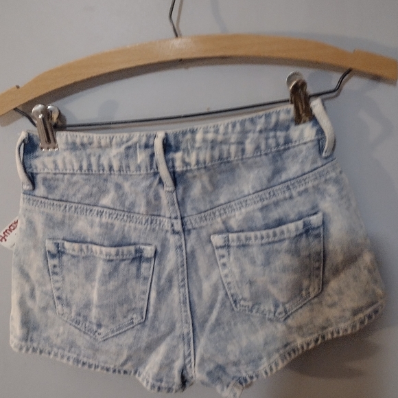 Roxy High Waist Floral Crochet Lace Acid Wash Denim Jean Shorts Size 00 - Picture 2 of 9